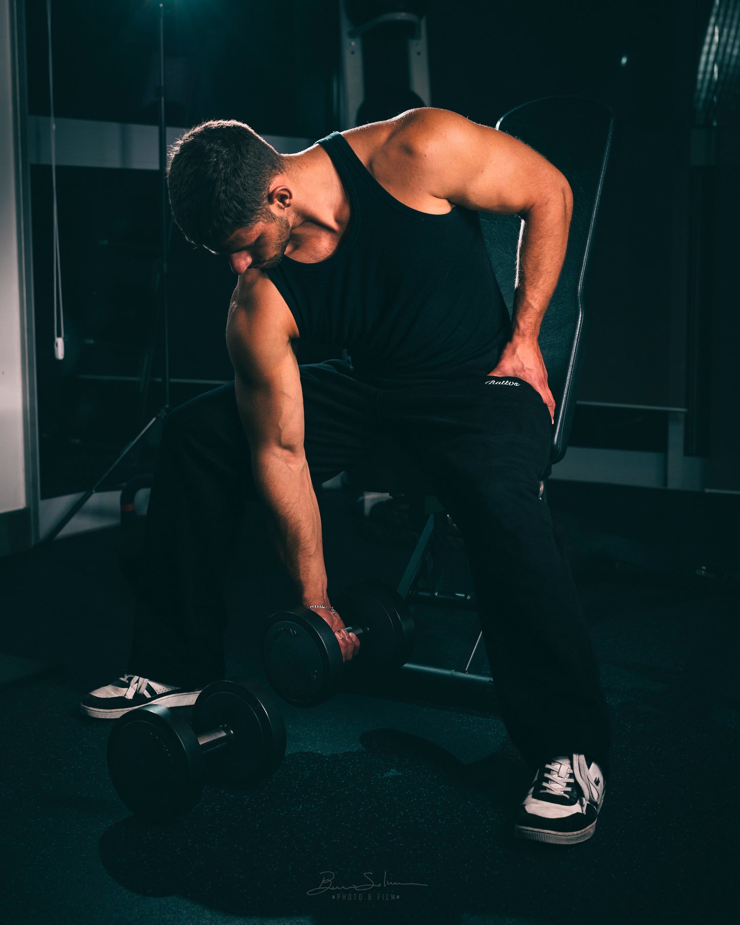 Slim Ribbed Tank (BLACK)